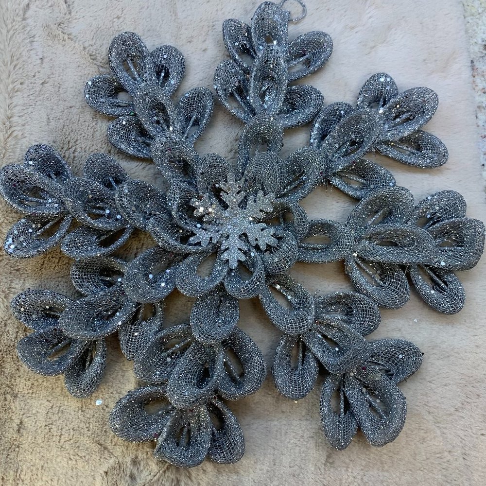 Large Glittered Snowflake - Picture 1 of 5